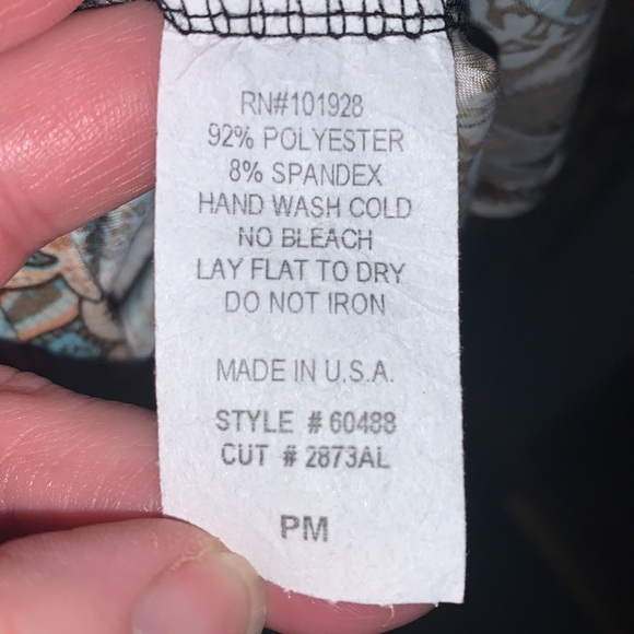 Susan Lawrence shirt and skirt matching outfit - Picture 2 of 5